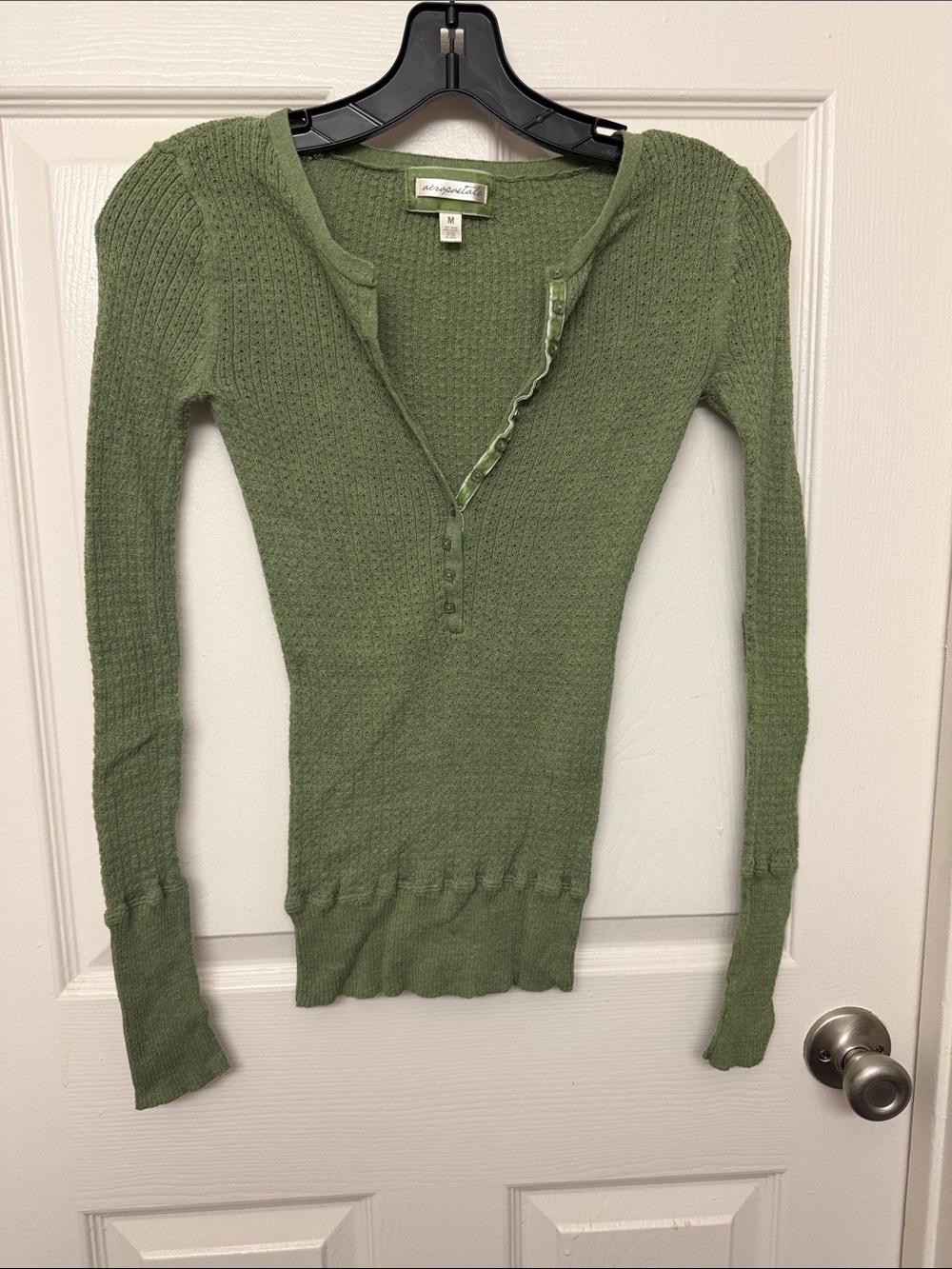 Y2k Aeropostale Olive Green knit Henley Long Sleeve Top